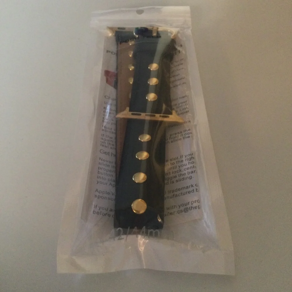 POSH TECH BLACK LEATHER WRAP STRAP FOR APPLE WATCH 42/44mm NWT